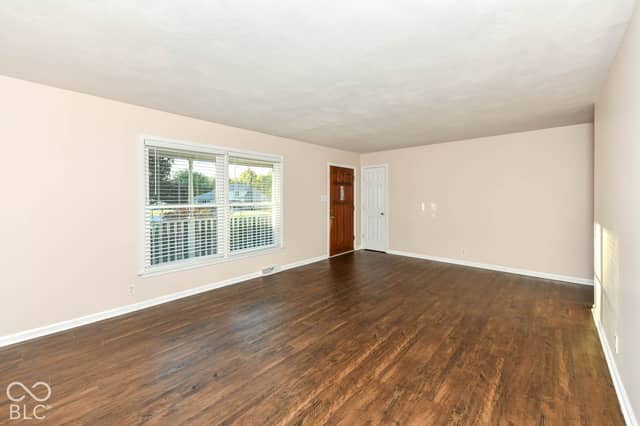 7229 Avalon Trail Court, Indianapolis, IN 46250, photo 3 of 28