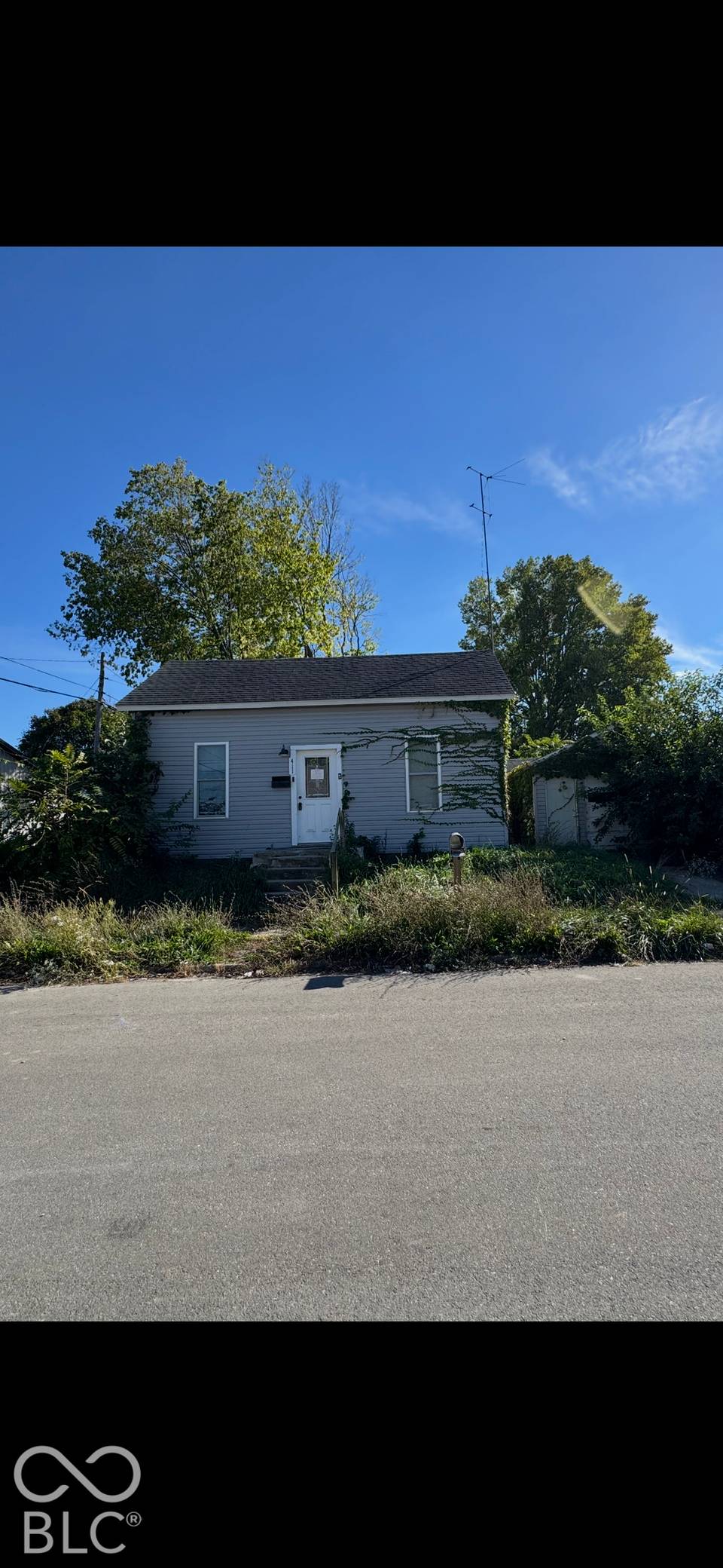 411 E 5th Street, Muncie, IN 47302, photo 1 of 4