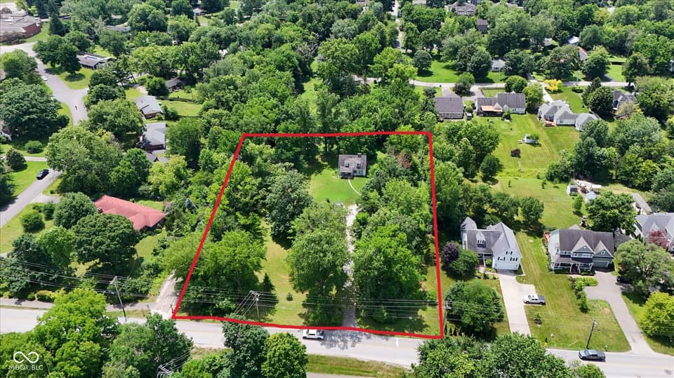 1305 E 106th Street E, Indianapolis