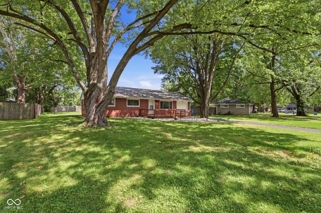 10735 Vali Drive, Carmel, IN 46280, photo 5 of 37
