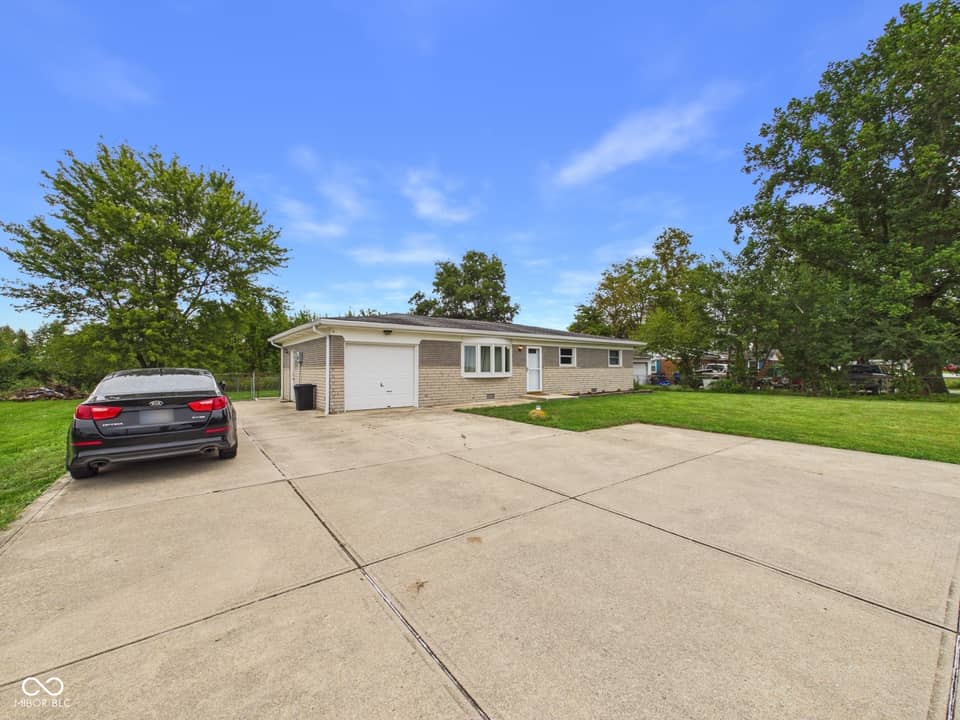 14050 State Road 32 E, Noblesville