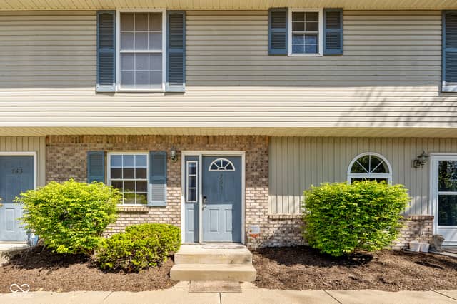 765 E Sherwood Hills Drive, Bloomington, IN 47401, photo 3 of 31