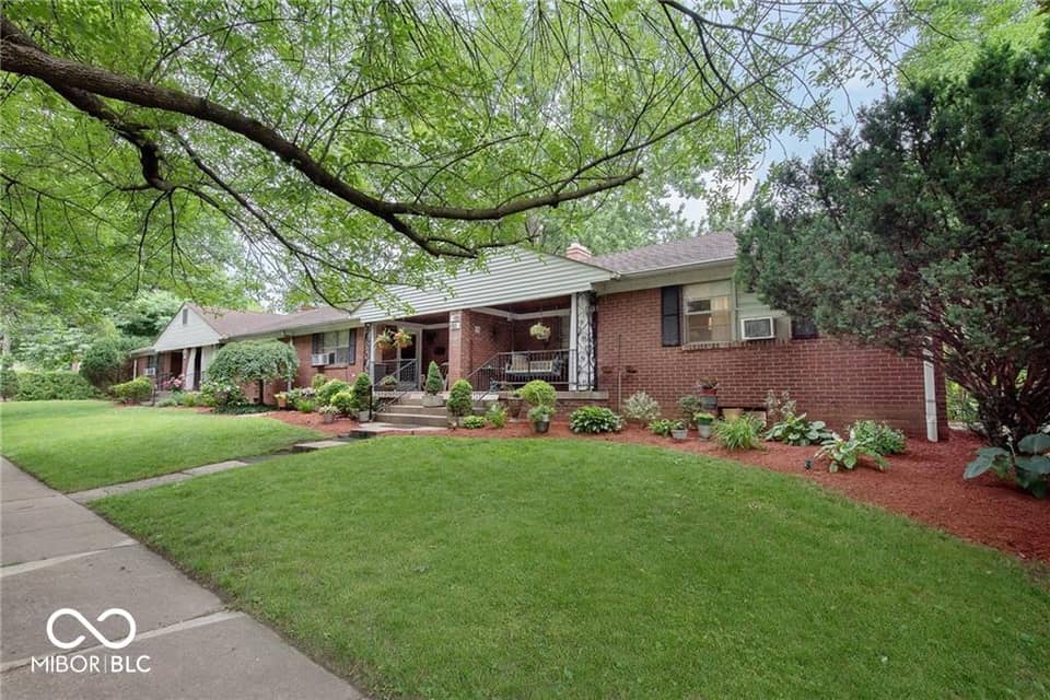 1721 Woodruff Place Cross Drive, Indianapolis