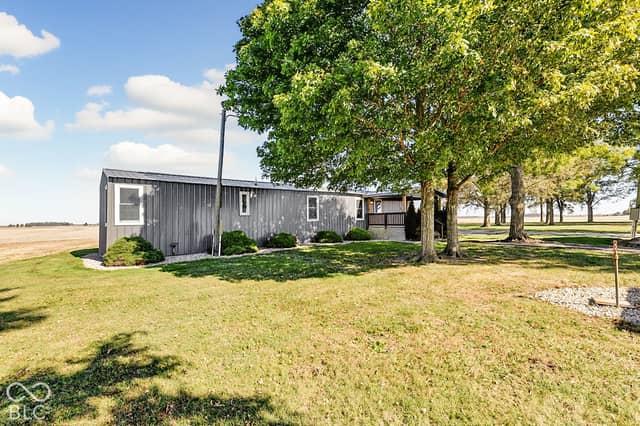 7190 E 500 Road N, Windfall, IN 46076, photo 3 of 71