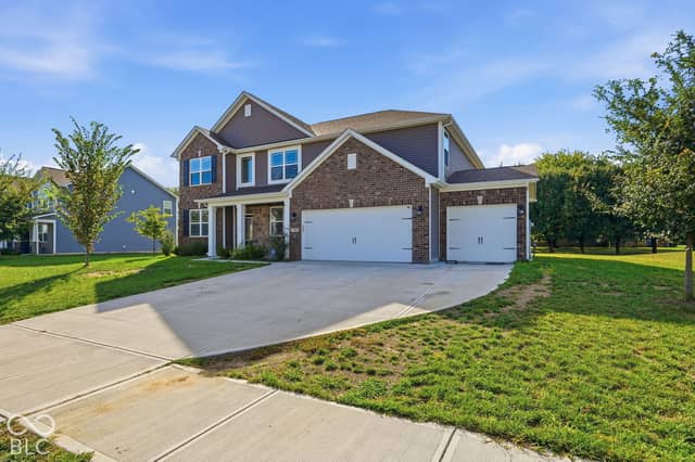 7743 Fairwood Boulevard, Plainfield, IN 46168, photo 4 of 39