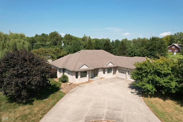 505 Kelly Drive, Brownstown, IN 47220, photo 4 of 43