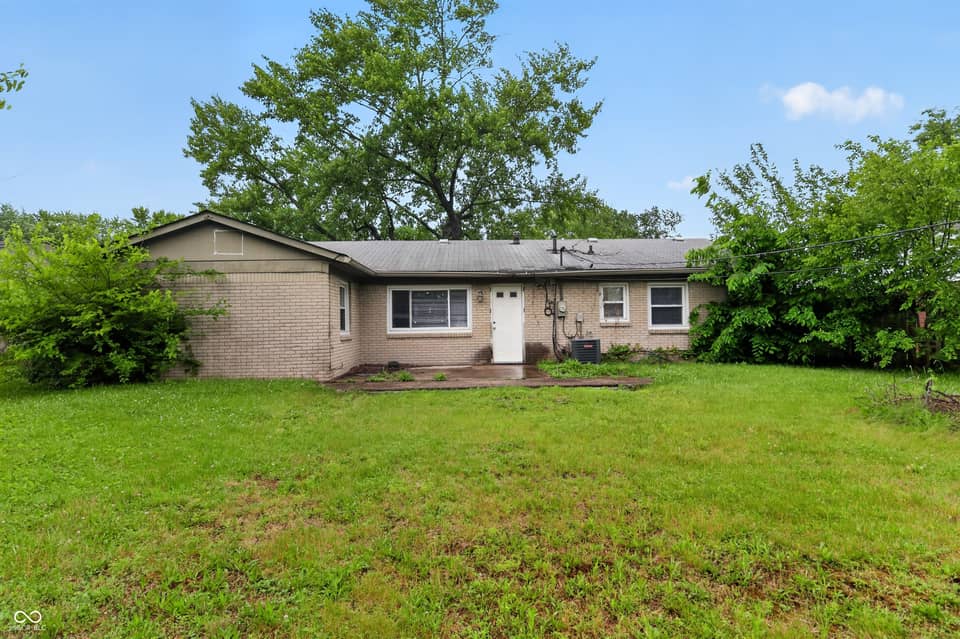 10025 Catalina Drive, Indianapolis, IN 46235, photo 1 of 15