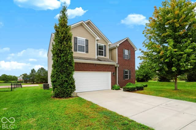 7803 Housefinch Lane, Indianapolis, IN 46239, photo 5 of 81