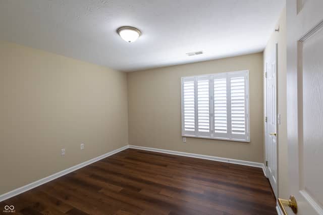 4933 Opal Ridge Lane Lane #208, Indianapolis, IN 46237, photo 5 of 13