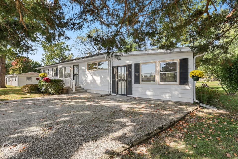 280 Anniston, Indianapolis, IN 46227, photo 1 of 32