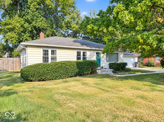 924 N Boehning Street, Indianapolis, IN 46219, photo 2 of 21