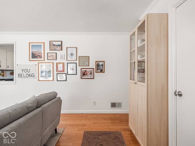 6360 Burlington Avenue, Indianapolis, IN 46220, photo 4 of 55