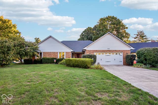 1765 Heather Circle, Indianapolis, IN 46229, photo 3 of 43