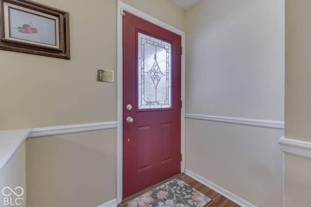 8658 Gunpowder Drive, Indianapolis, IN 46256, photo 4 of 53