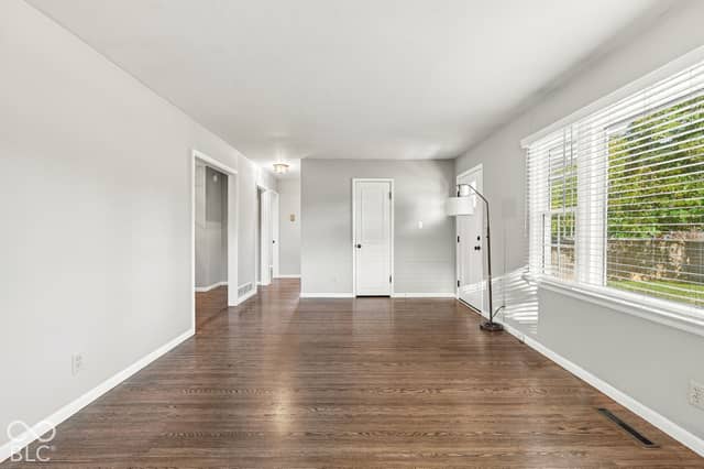 2311 E 63rd Street, Indianapolis, IN 46220, photo 5 of 32