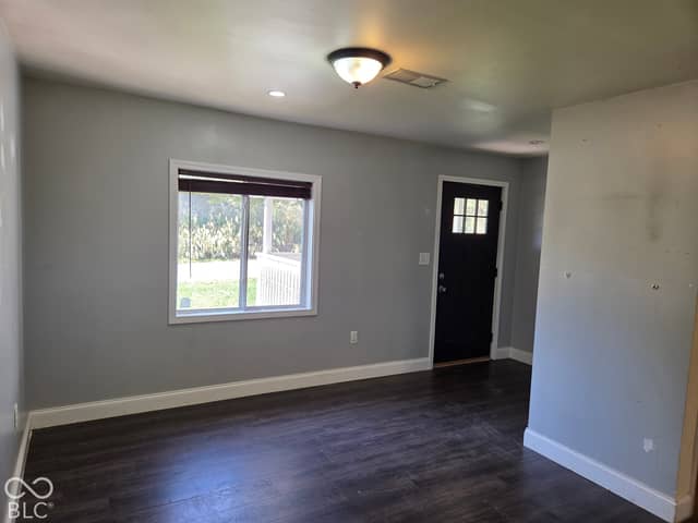2311 N 500 W, Columbus, IN 47201, photo 5 of 14