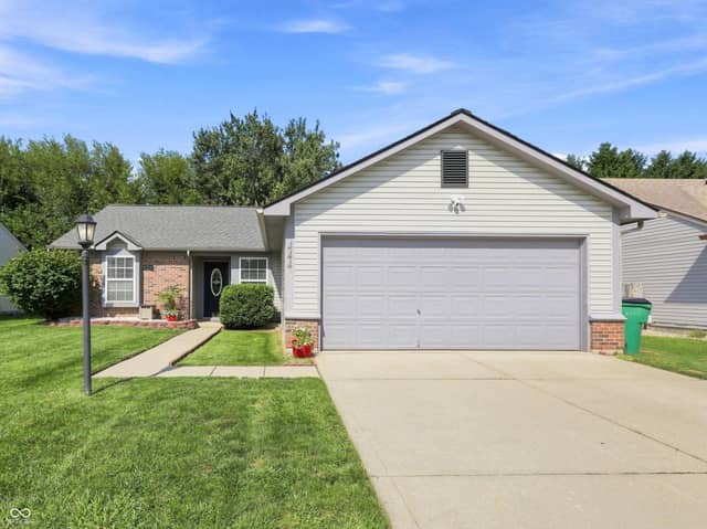 444 E Pine Ridge Drive, Westfield, IN 46074, photo 2 of 36