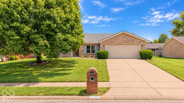 3510 Teal Way, Jeffersonville, IN 47130, photo 3 of 38