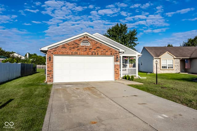 3414 Coralberry, Indianapolis, IN 46239, photo 3 of 37