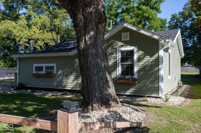 2914 State Street, New Castle, IN 47362, photo 3 of 39