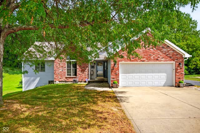 2515 Legendary Drive, Martinsville, IN 46151, photo 2 of 72