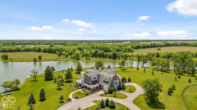 9825 Windy Hills Drive, Zionsville, IN 46077, photo 2 of 23