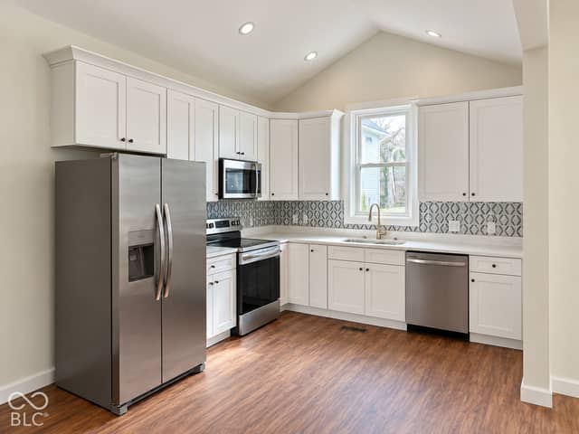 207 S Center, Plainfield, IN 46168, photo 3 of 3