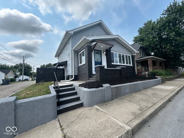 4715 E New York, Indianapolis, IN 46201, photo 4 of 49