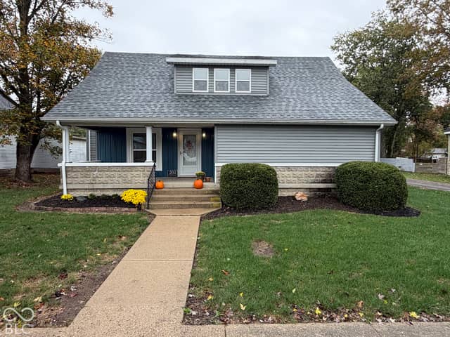 202 S Main Street, Kennard, IN 47351, photo 2 of 49