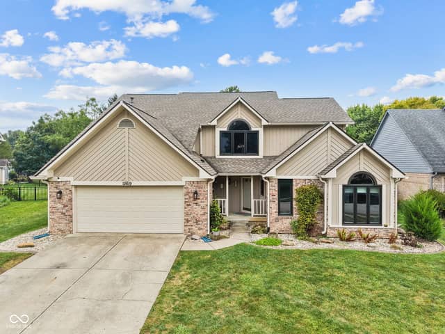 12619 Doe Lane, Indianapolis, IN 46236, photo 3 of 50