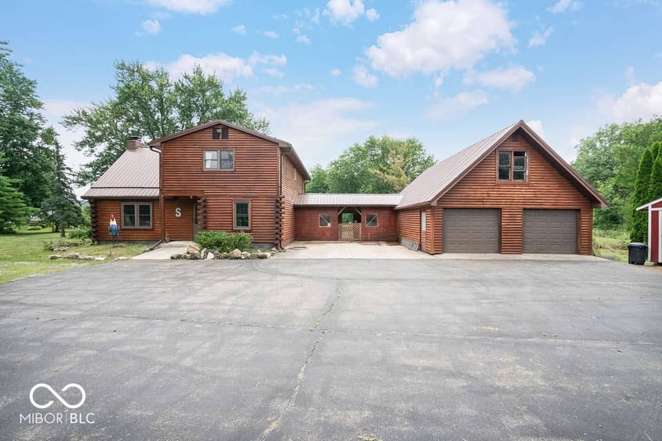 111 N Main Street, Amboy