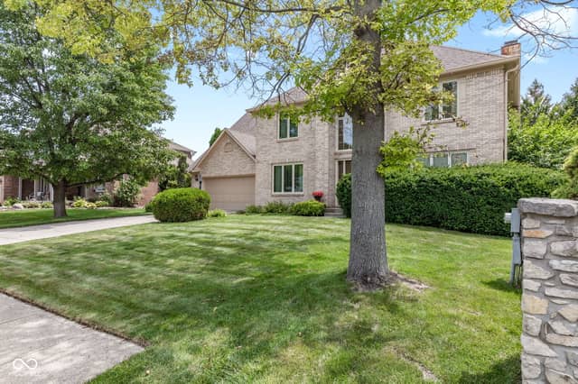 7101 Lakeside Woods Drive, Indianapolis, IN 46278, photo 4 of 101