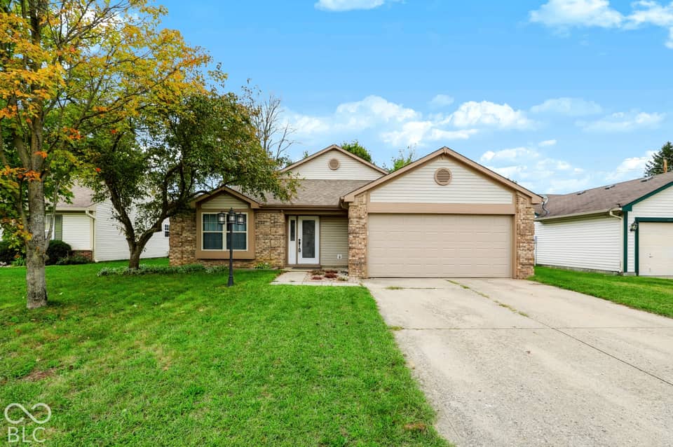 11842 Calzia Lane, Indianapolis, IN 46229, photo 1 of 21