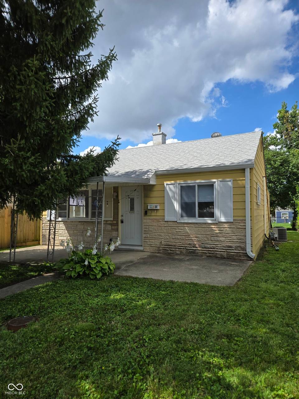 1650 E Naomi Street, Indianapolis, IN 46203, photo 1 of 27