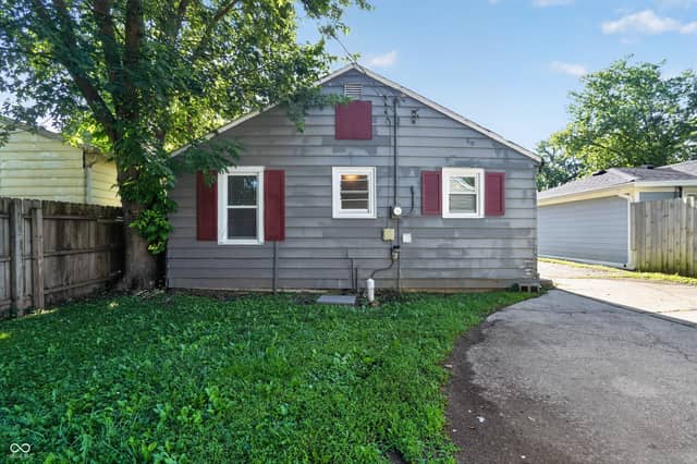 2230 N Butler Avenue, Indianapolis, IN 46218, photo 4 of 32