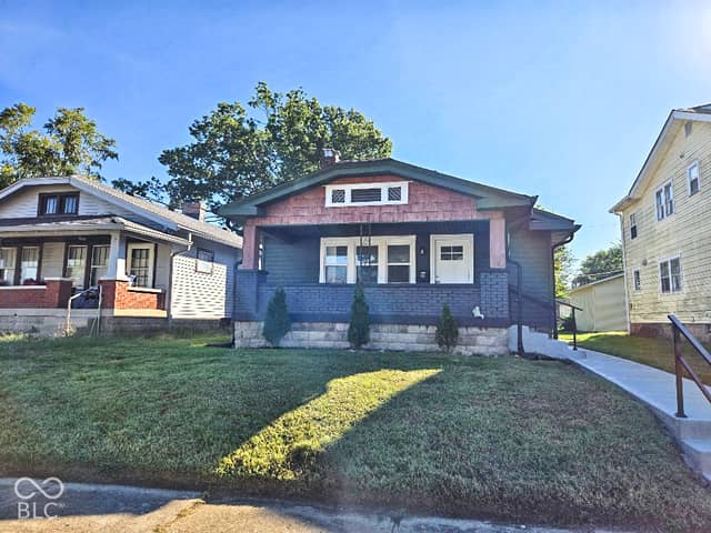 829 N Bradley Avenue, Indianapolis, IN 46201, photo 2 of 24