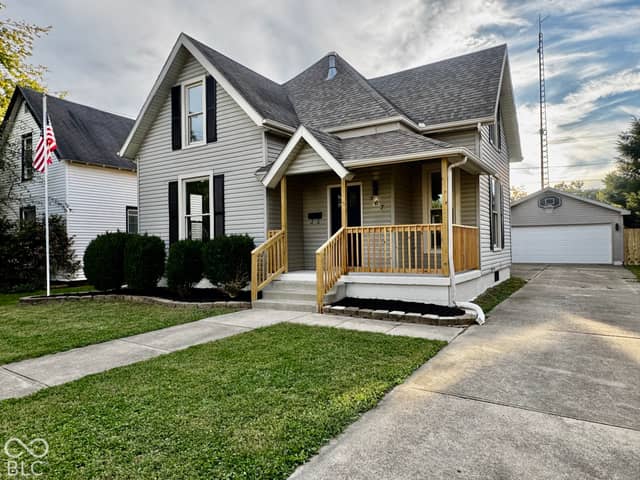 307 Meadow Avenue, Crawfordsville, IN 47933, photo 2 of 27