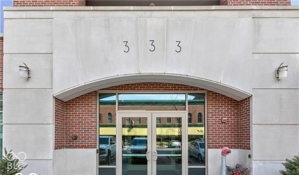 333 Massachusetts Avenue #902, Indianapolis, IN 46204, photo 1 of 58