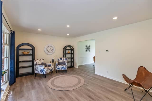 1333 Walston Court, Indianapolis, IN 46260, photo 4 of 28