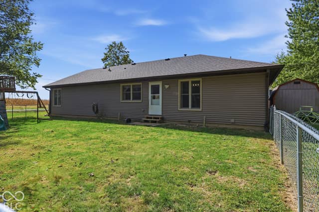 978 Pr 480 W, Shelbyville, IN 46176, photo 3 of 28