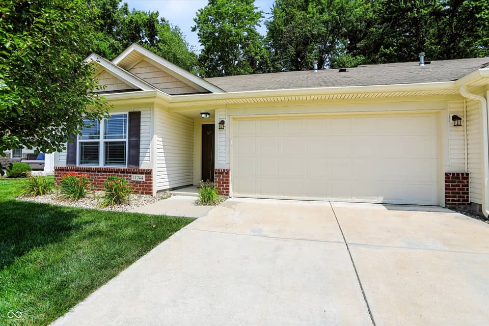 11744 Whisperwood Way, Fishers, IN 46037, photo 1 of 28