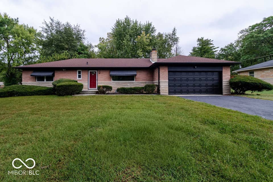 4425 Chatham Place, Indianapolis, IN 46226, photo 1 of 18