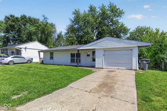 3645 Ireland Drive, Indianapolis, IN 46235, photo 2 of 30