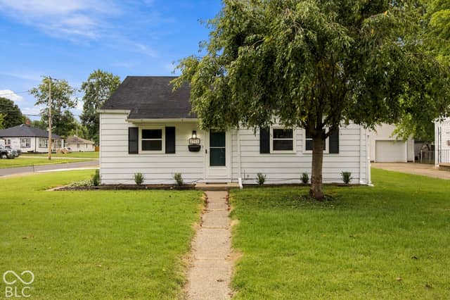 2917 15th Street, Columbus, IN 47201, photo 3 of 19