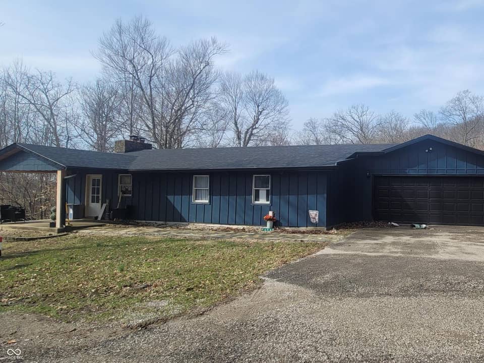 2530 S Glen Cove, Martinsville