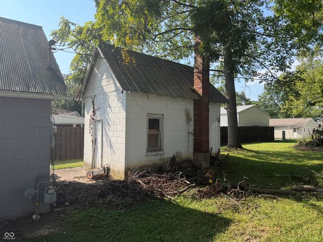 805 27th Street, Bedford, IN 47421, photo 5 of 8