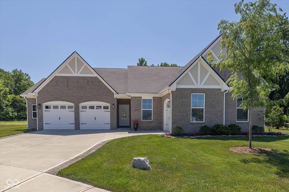 6557 Surray, Brownsburg