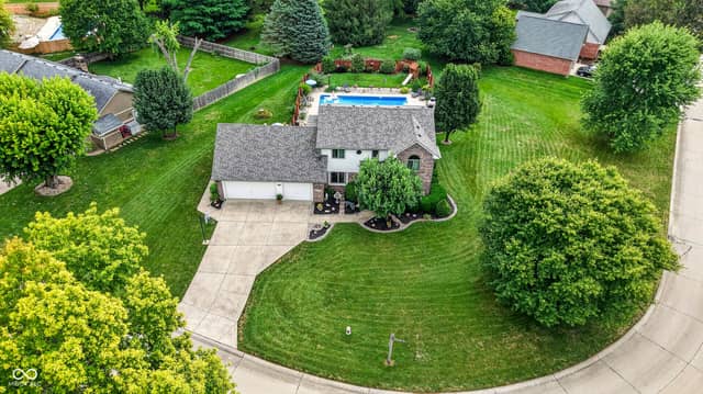 4182 Millstream Road, Greenwood, IN 46143, photo 2 of 63