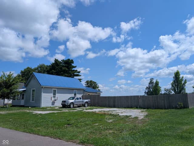 4425 W County Road 710 S, Greensburg, IN 47240, photo 3 of 27