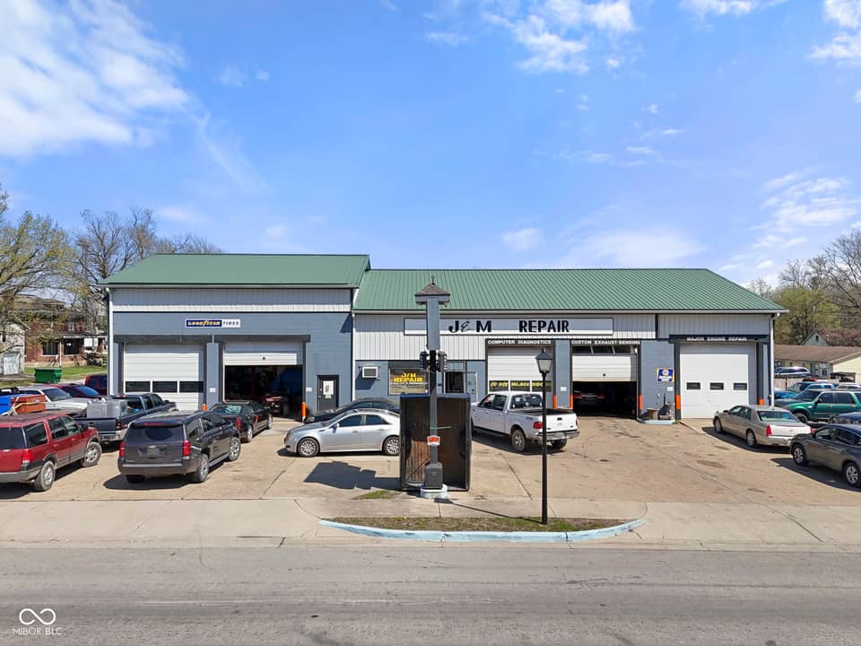 201 S Main Street, Cloverdale
